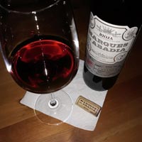 вино Marques de Abadia Crianza